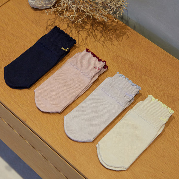 NETENE.：Silk Partition Socks シルクパーテーションソックス