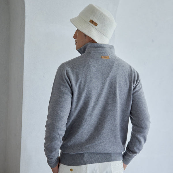PERFECT TAN｜《SALE》カシミヤハーフジップ刺繍プルオーバー〈MENS〉