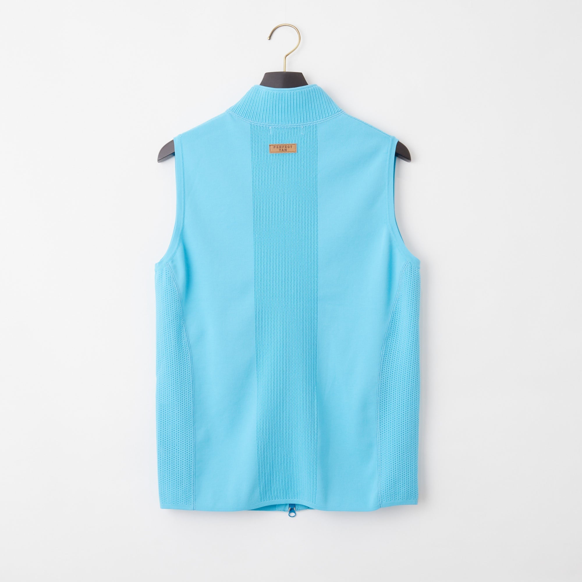 PERFECT TAN｜《SALE》テックジップアップ ニットベスト〈MENS〉